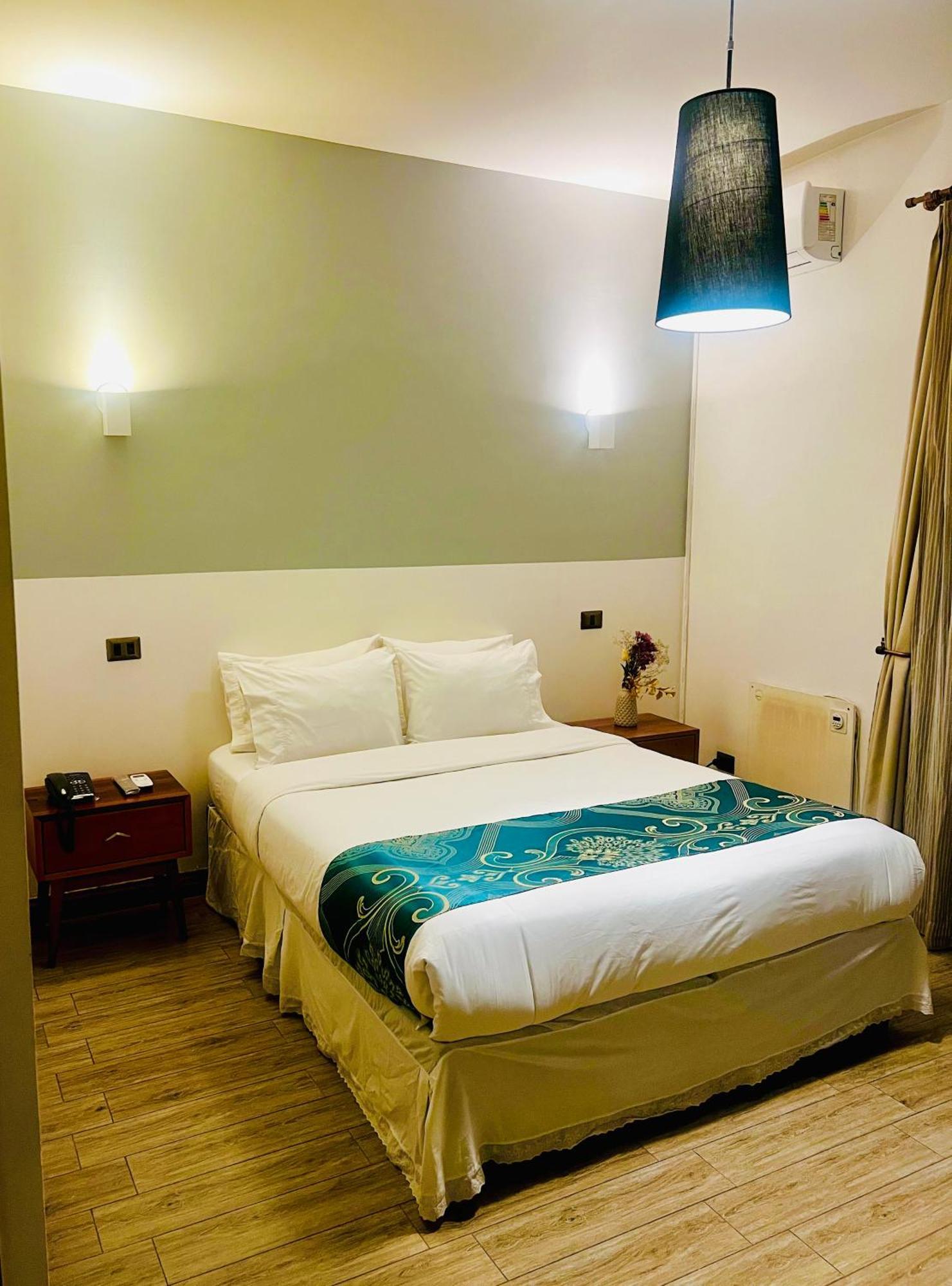 Hotel Boutique Casa Noble Сантьяго Экстерьер фото